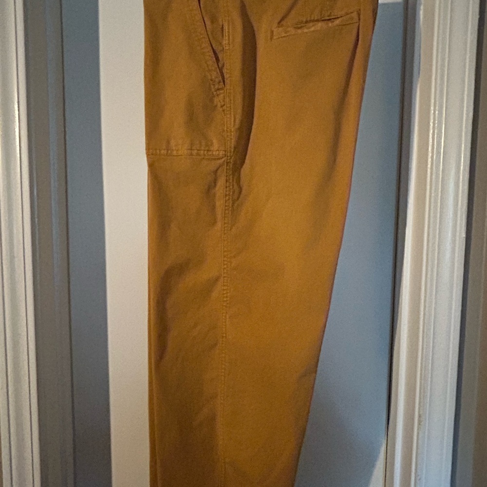 Women’s Gap Pants